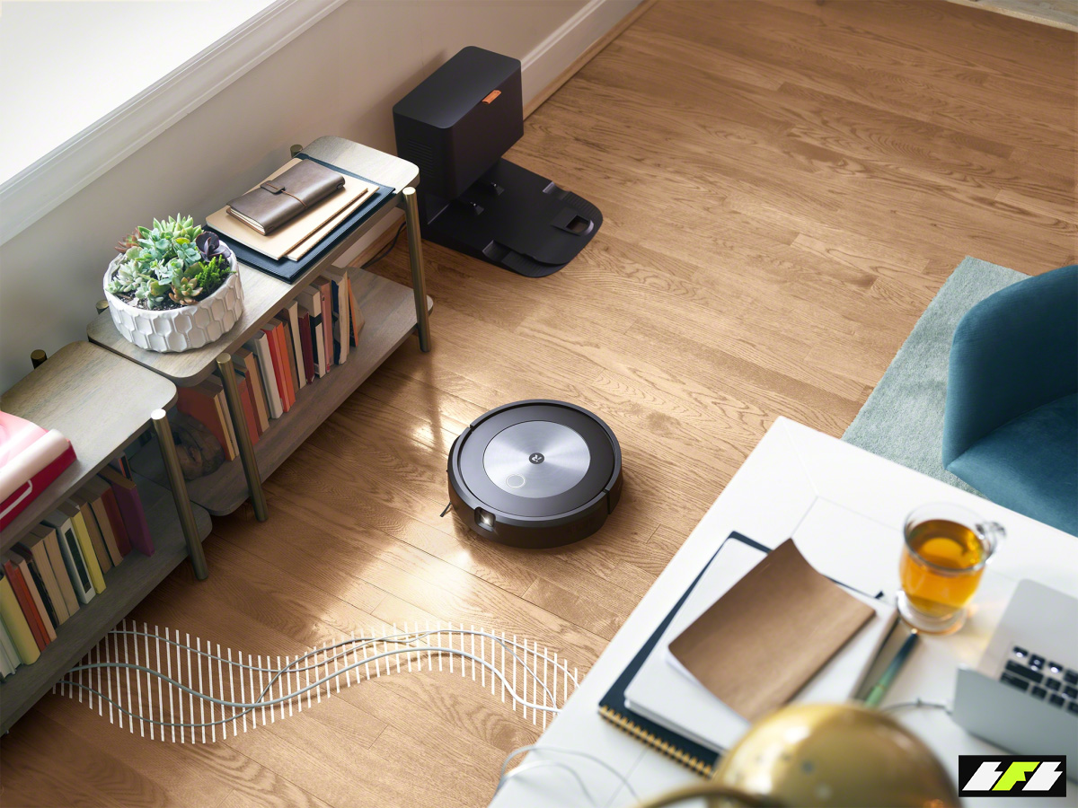 Roomba-j7_Object-Detection_Cords